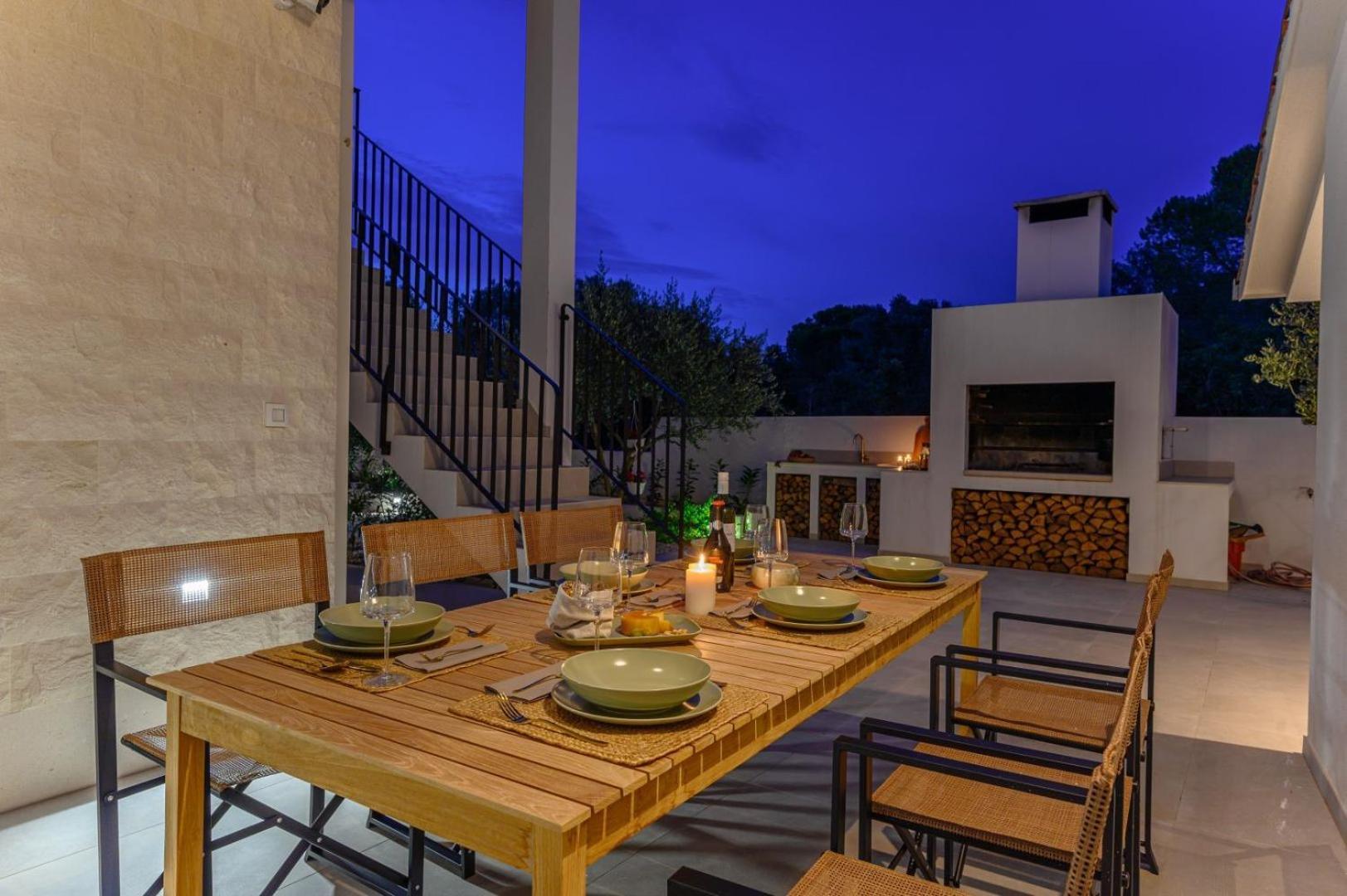 Luxury Villa Del Sogno With Pool, Jacuzzi, Parking Okrug Gornji Extérieur photo
