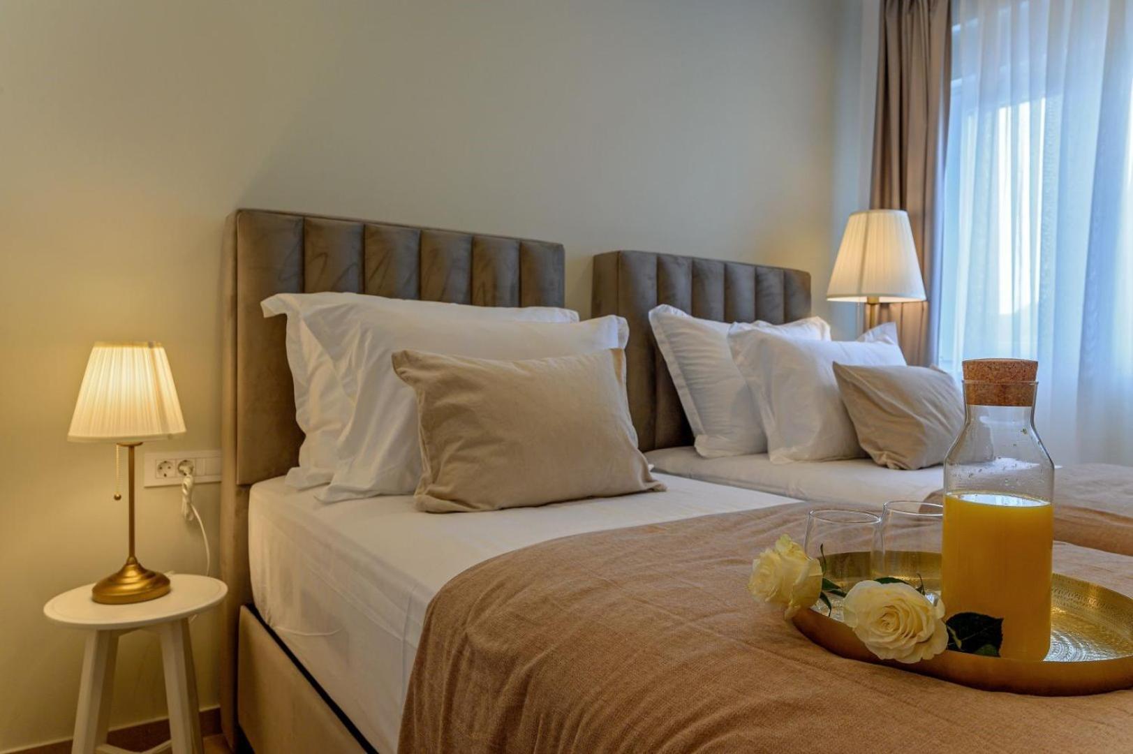 Luxury Villa Del Sogno With Pool, Jacuzzi, Parking Okrug Gornji Extérieur photo