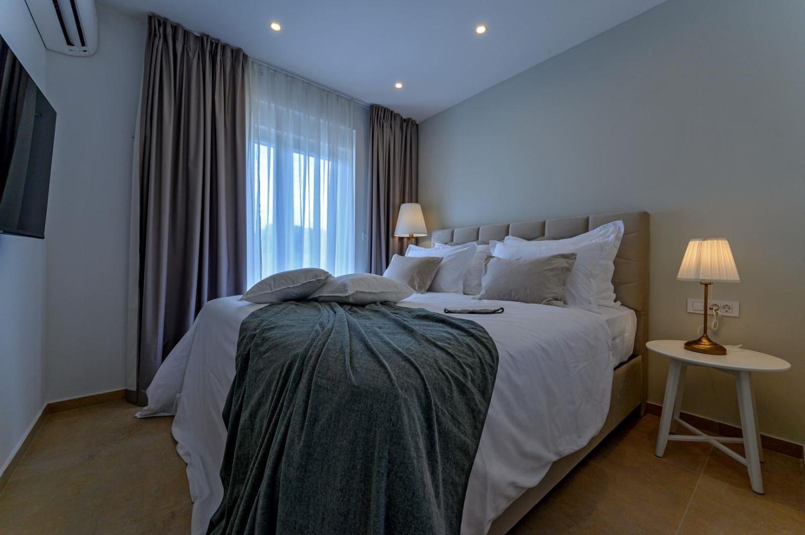 Luxury Villa Del Sogno With Pool, Jacuzzi, Parking Okrug Gornji Extérieur photo